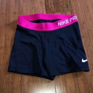 nike pro